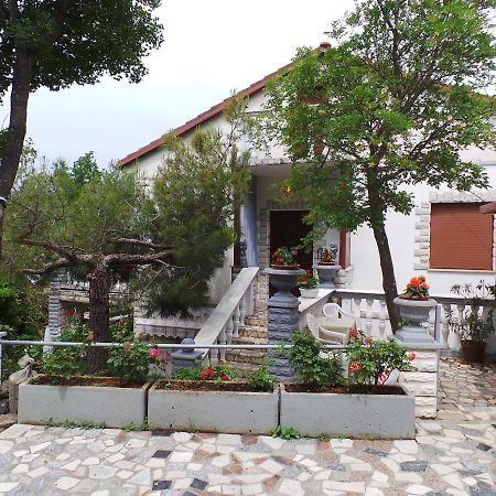2 L Apartman Jablanac Kültér fotó