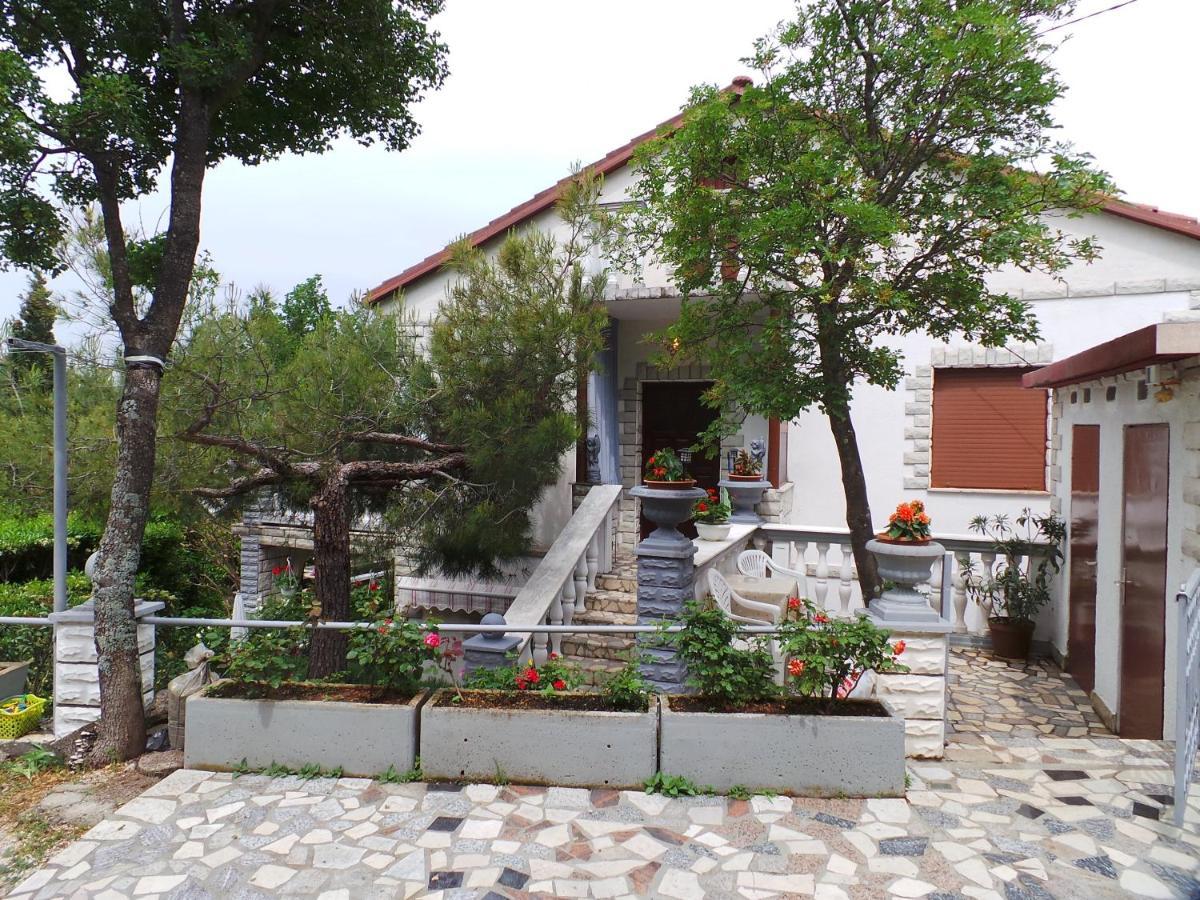 2 L Apartman Jablanac Kültér fotó