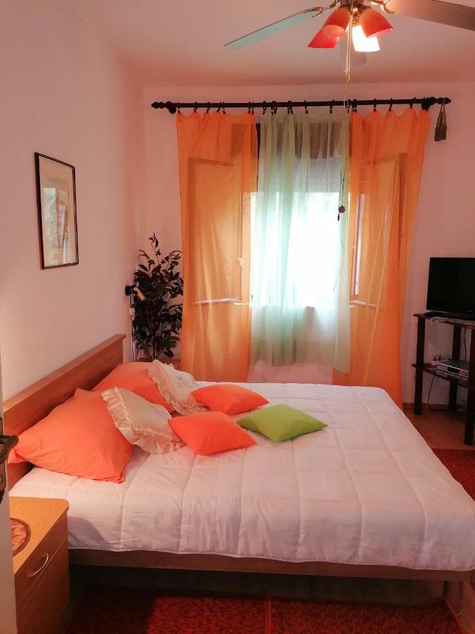 2 L Apartman Jablanac Kültér fotó