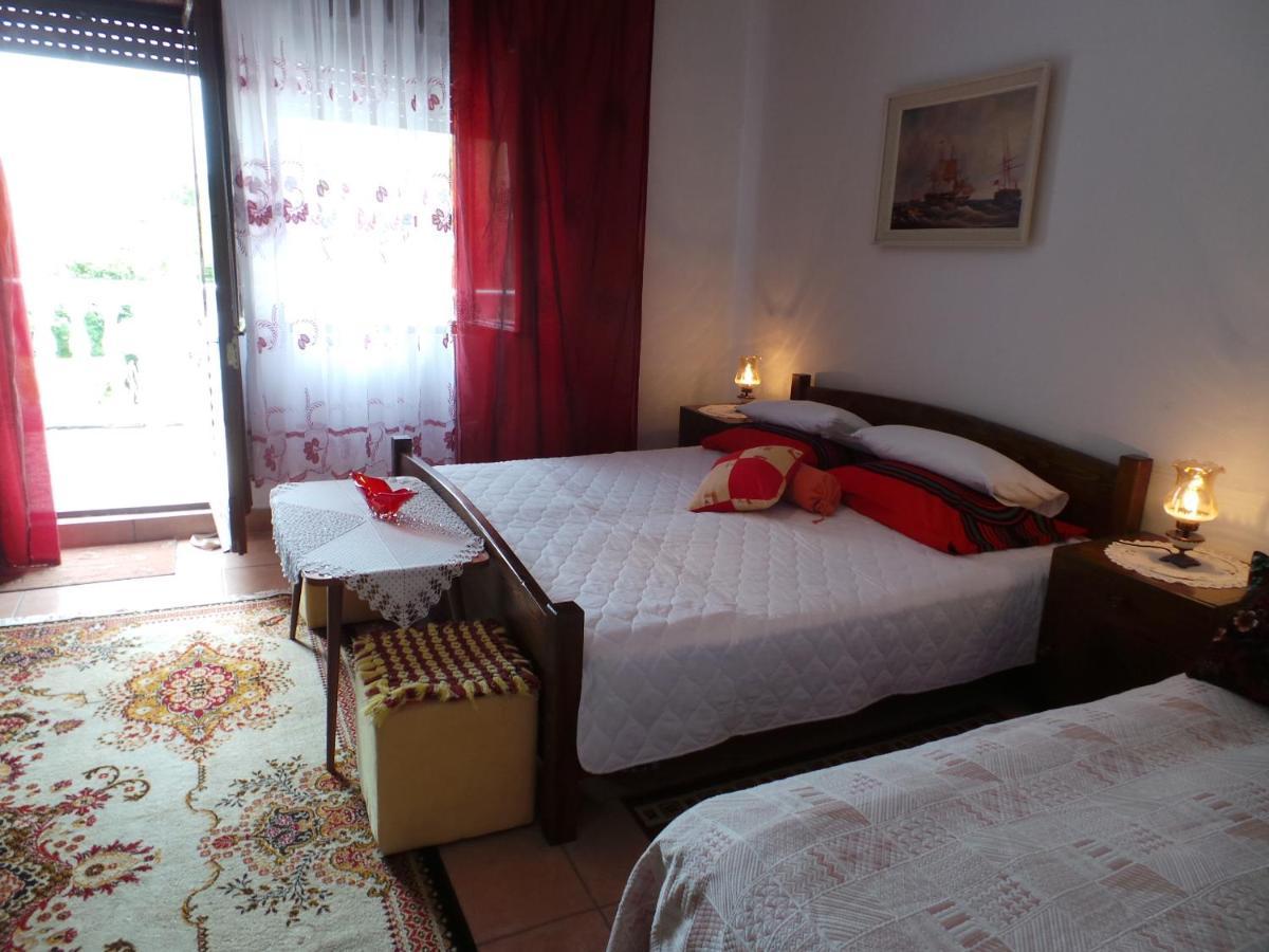 2 L Apartman Jablanac Kültér fotó