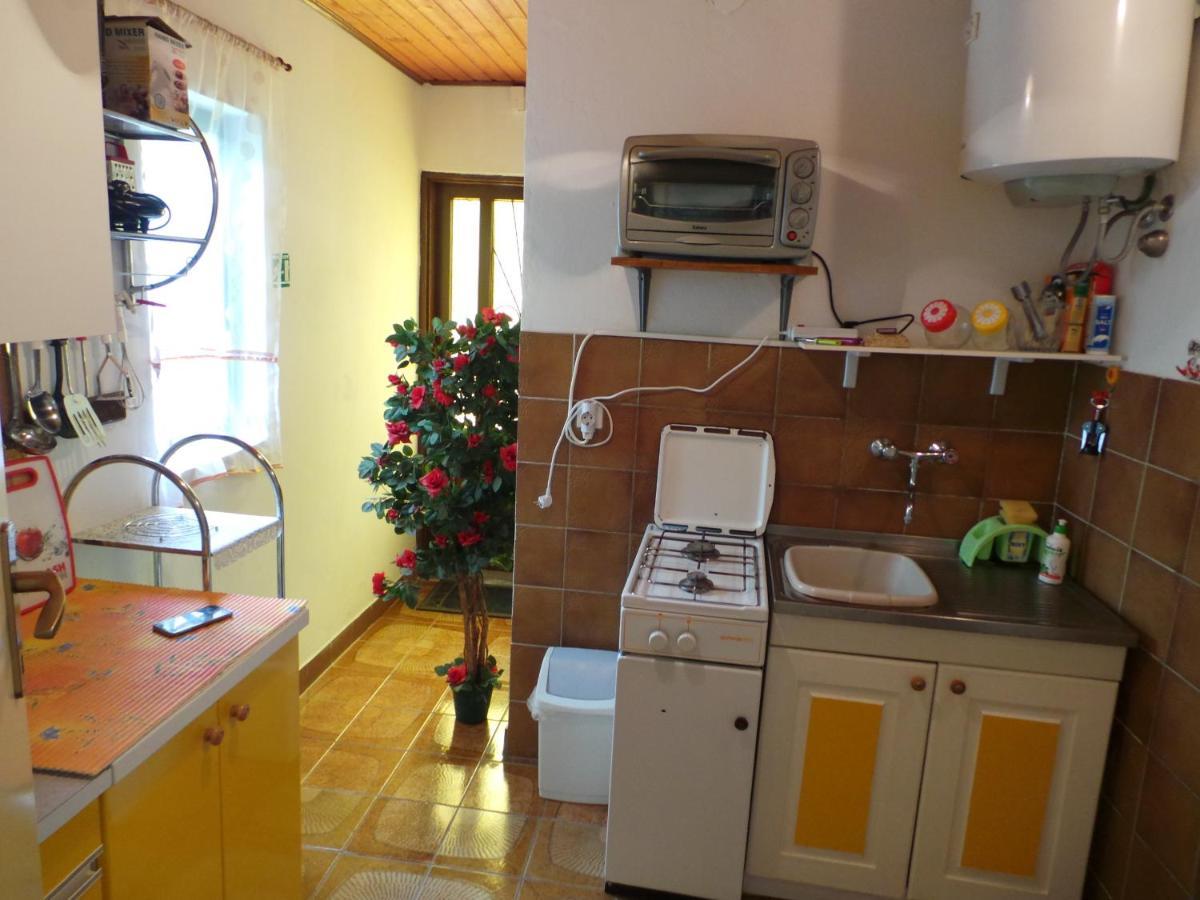 2 L Apartman Jablanac Kültér fotó