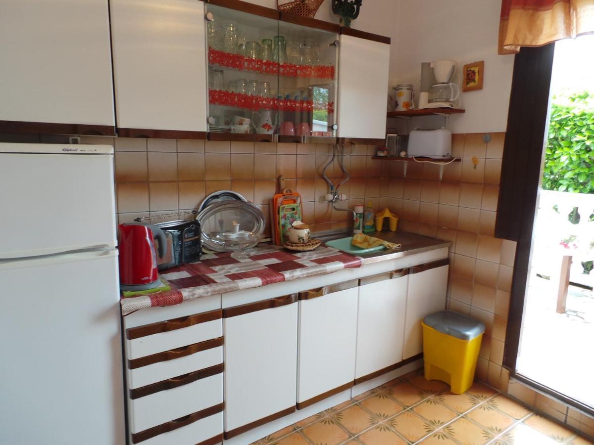 2 L Apartman Jablanac Kültér fotó