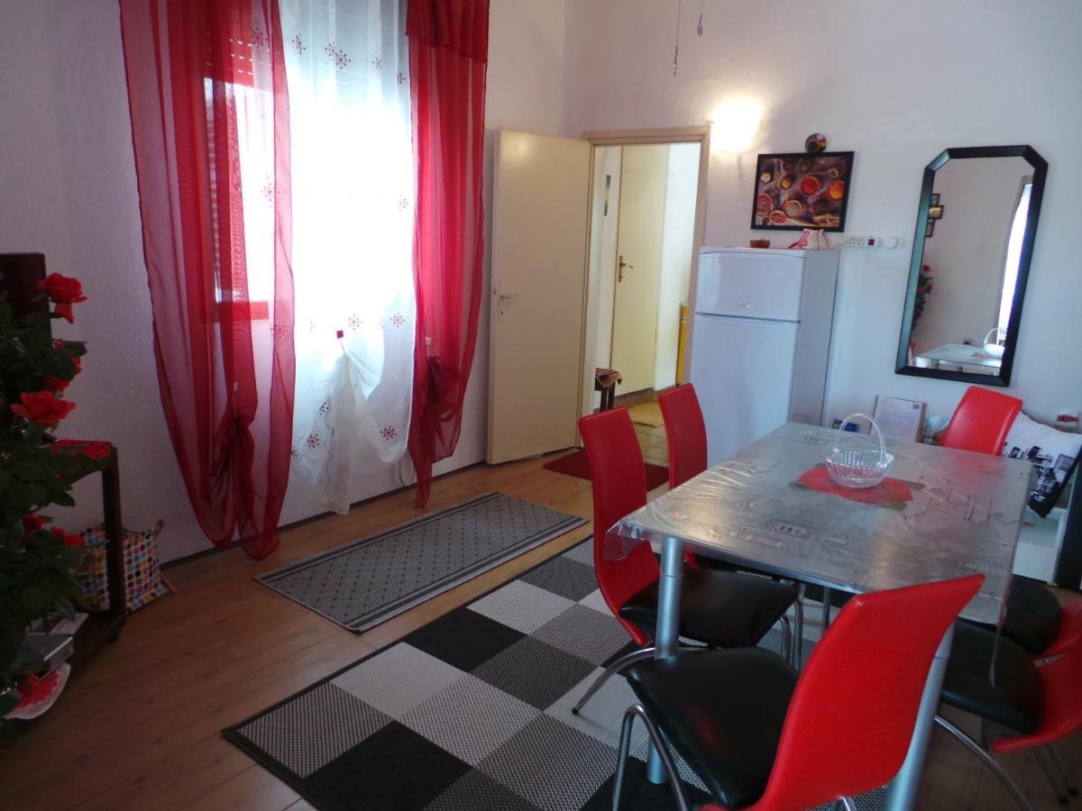 2 L Apartman Jablanac Kültér fotó